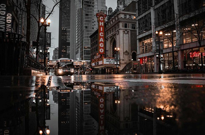 Chicago Architecture and Ghost Tour - Practical Considerations: Value, Timing, and Accessibility