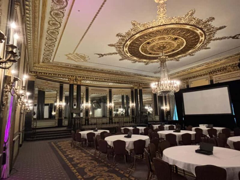 Chicago: Architecture & True Crime History - Key Points