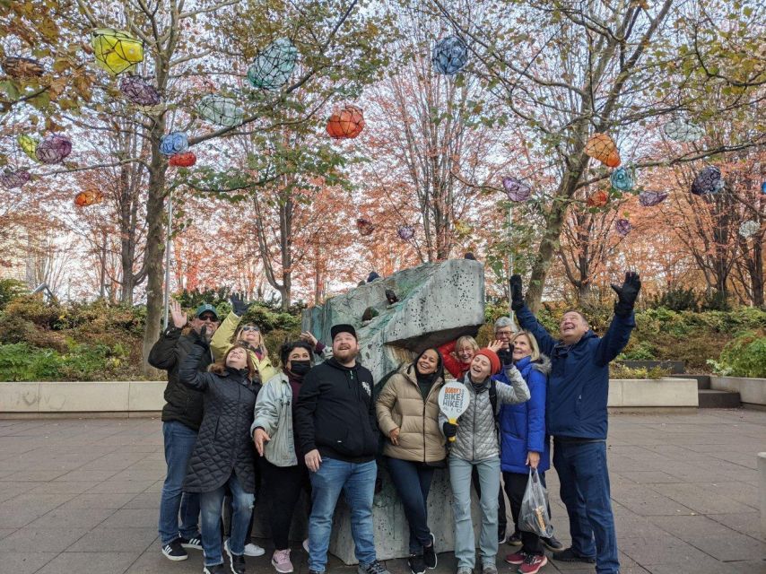 Chicago: Best of Attractions Walking Tour +Bike/Kayak Rental - Accessibility and Inclusions