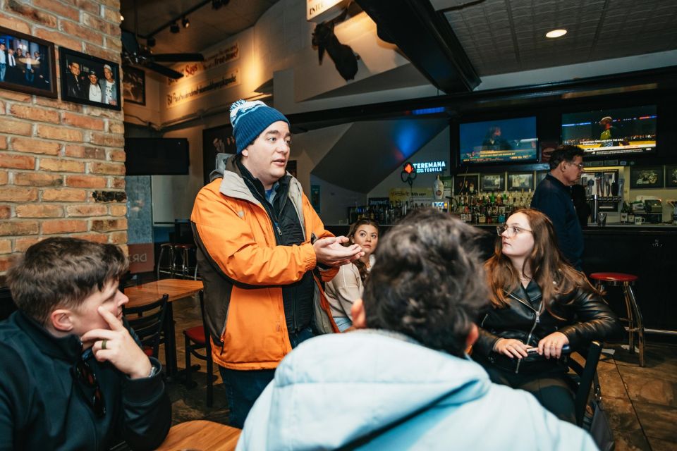 Chicago: Classic Food Walking Tour With Bike or Kayak Rental - Tour Highlights