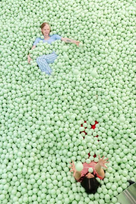 Chicago: Color Factory Chicago General Admission Ticket - What is the Color Factory Chicago?