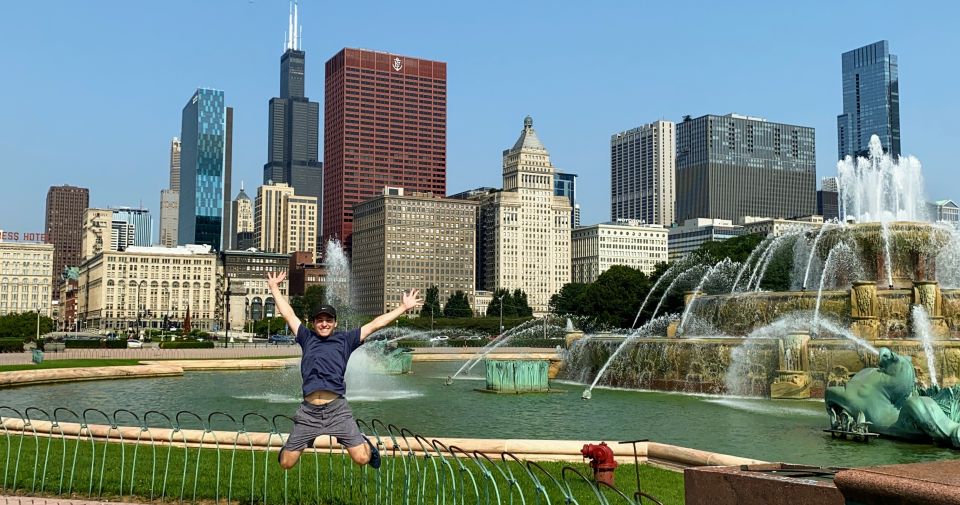 Chicago: Downtown Highlights Running Tour - Sights to Explore