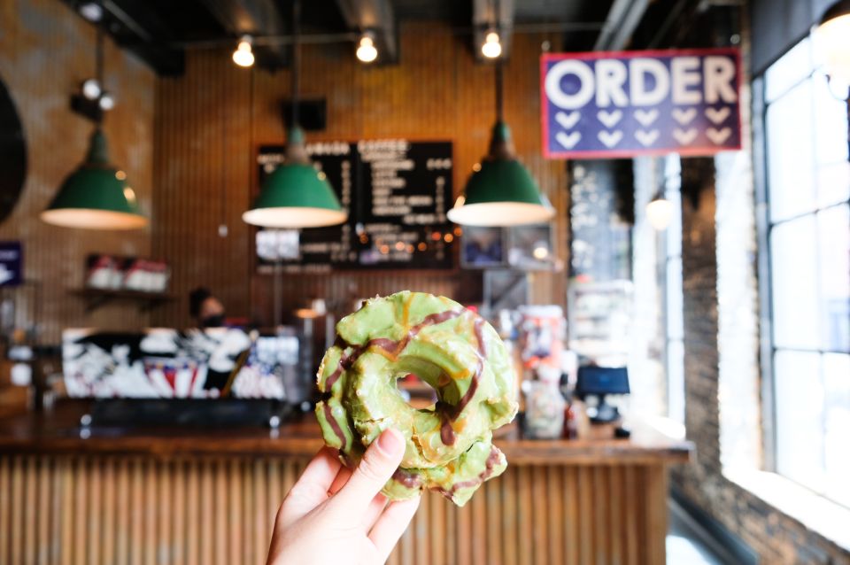 Chicago: Fulton Market Donut Adventure With Tastings - Matcha-Cita Cafe