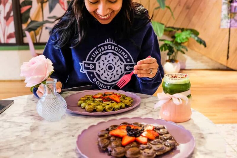 Chicago: Fulton Market Donuts & Sweet Treats Walking Tour - Key Points