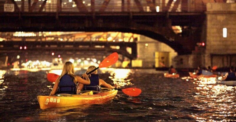 Chicago: Ghosts and Gangsters Night Kayak Tour - What to Expect on the Tour