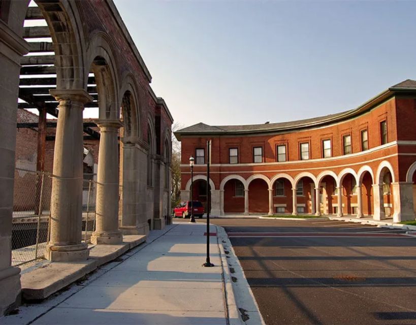Chicago Historic Pullman Company Town Private Walking Tour - Cancellation Policy and Booking