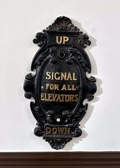 Chicago: Inside Walking Tour Of Fine Arts Building - An In-Depth Look at the Fine Arts Building Walking Tour