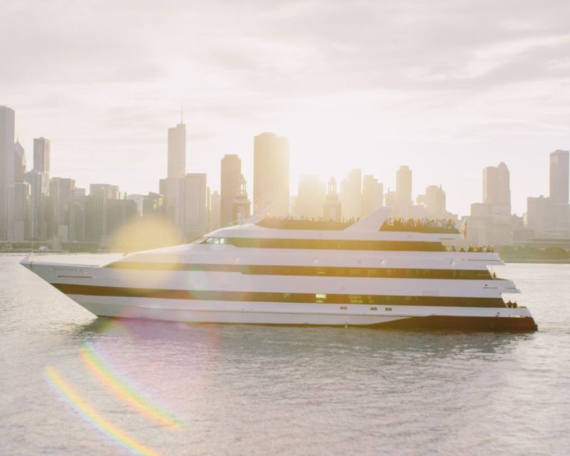 Chicago: Lake Michigan Gourmet Brunch/Lunch/Dinner Cruise - Boarding and Check-in Process