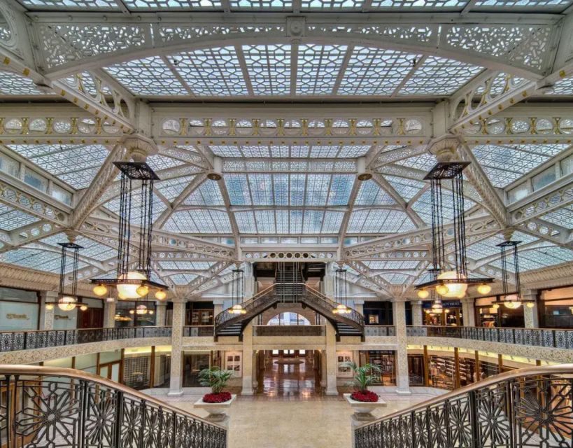 Chicago Loop Architecture Private Walking Tour - Guided Tour by Local