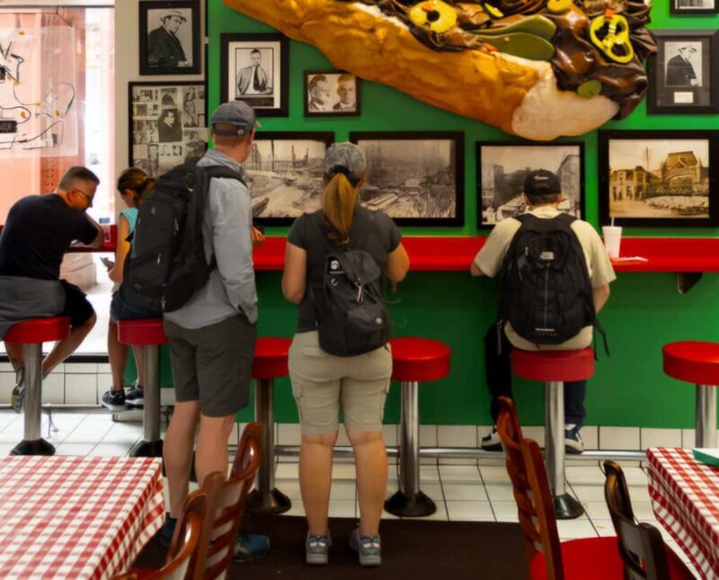 Chicago Loop Food Walk: Pizza, Dogs & Local Flavor - FAQ