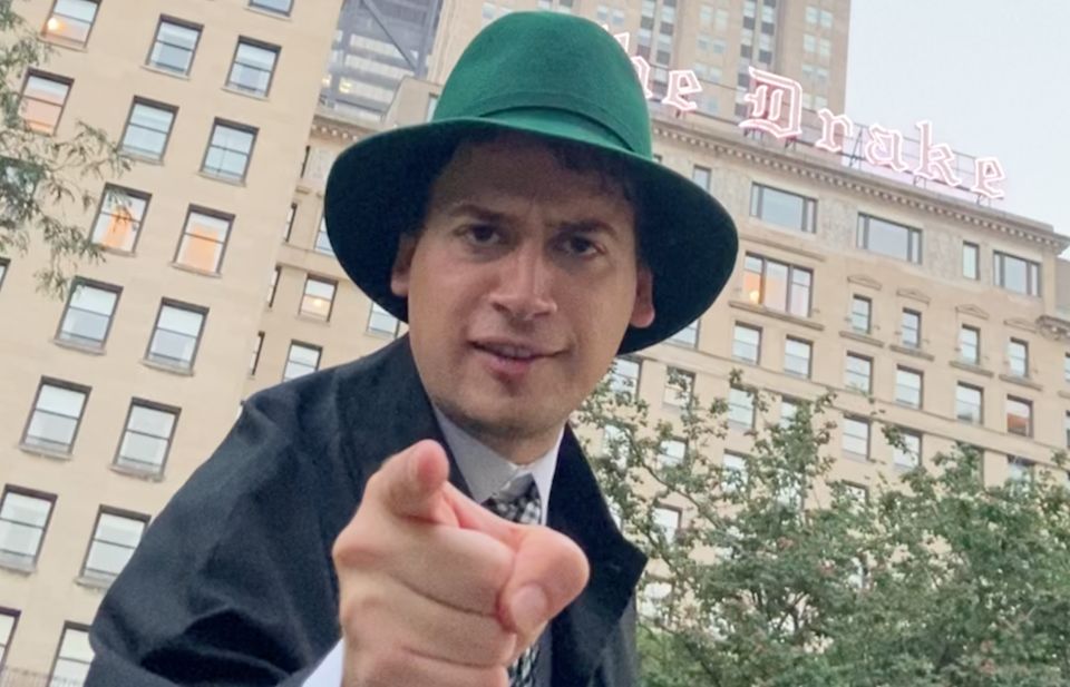 Chicago: Murder Mystery Tour - Exploring Chicagos Wealthiest Neighborhoods