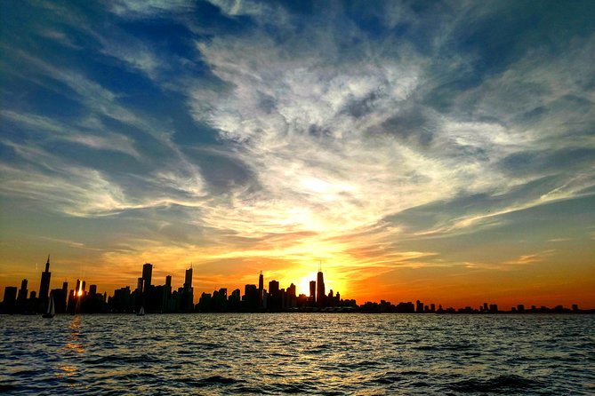 Chicago Private Sunset Sail on Lake Michigan - Comfortable Amenities Onboard