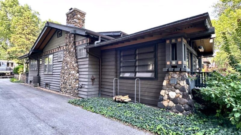 Chicago: Ravenswood Manor Craftsman Bungalows Walking Tour - The Sum Up