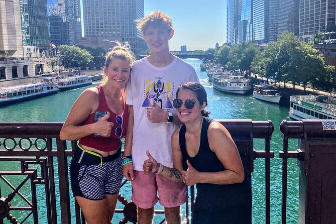 Chicago River Yoga Walk Tour - Key Points
