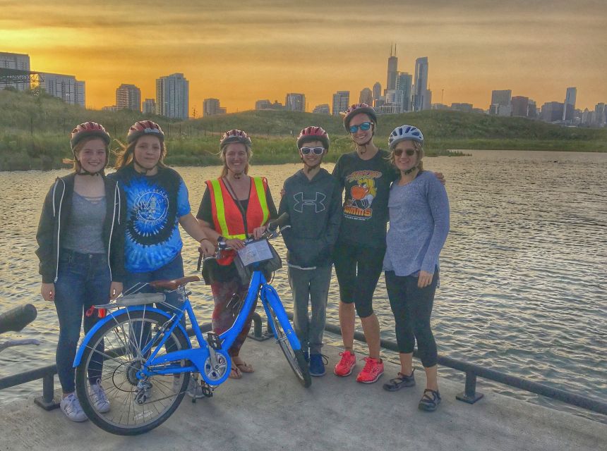 Chicago: Ultimate City Attractions Bike Tour - Skyline and Lakefront