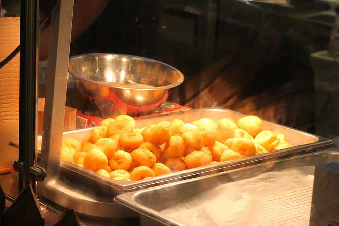 Chicagos Delicious Donut Adventure With Underground Donut Tour - Frequently Asked Questions