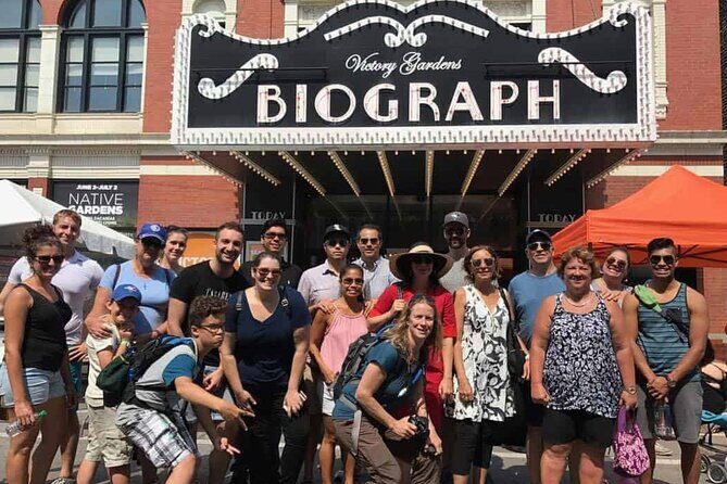 Chicago's Lincoln Park: Guns, Guitars & Gangster - Exploring Lincoln Park: What the Tour Offers