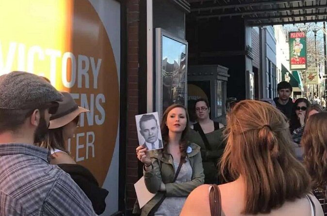 Chicago's Lincoln Park: Guns, Guitars & Gangster - The Sum Up