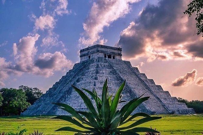 Chichen Itza Amazing tour!! 8 wonder - Who Will Love This Tour?
