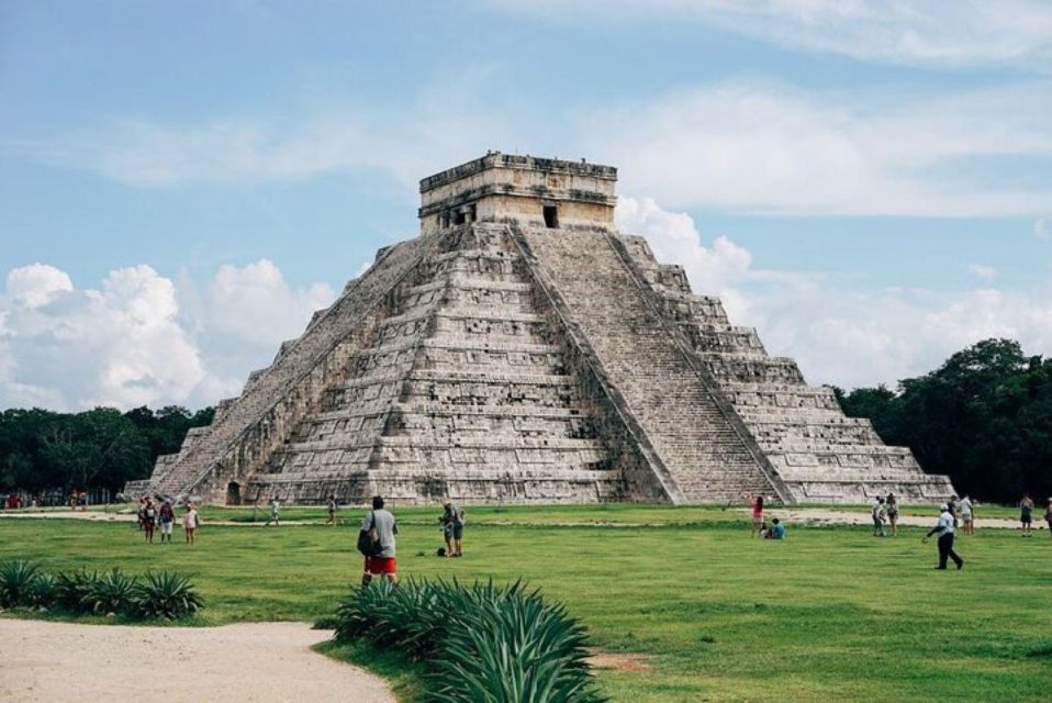 Chichen Itza, Cenote & Valladolid Full Day - Visiting a Mayan Village