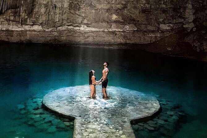 Chichen Itza Deluxe And Ancestral Cenotes Suytun and Ik-kil - Key Points