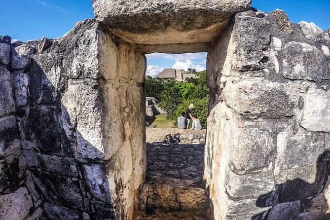 Chichen Itza & Ekbalam with Cenote swim from from Cancun - Frequently Asked Questions