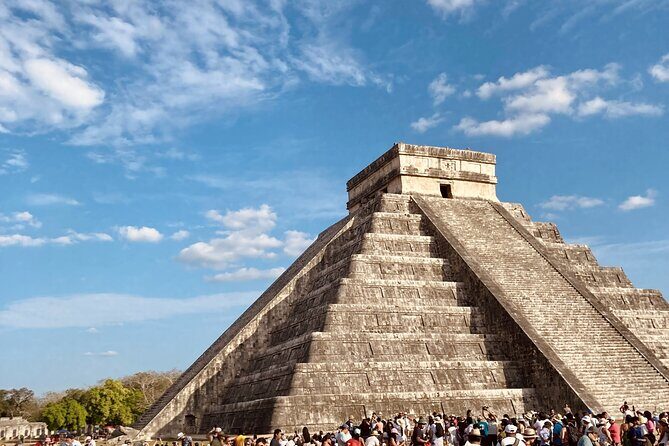 Chichen Itza express tour from Cancun - Transportation and Group Size