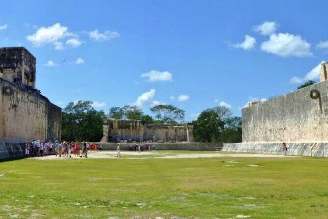 Chichen Itza private tour from Puerto Morelos - The Enchanting Cenote Ik Kil