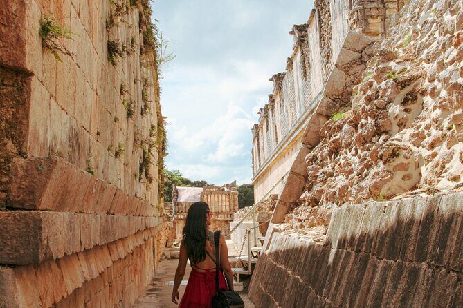 Chichen Itza Ruins Tour from Tulum City! Cenotes and Valladolid - Starting Early and Convenient Pickup