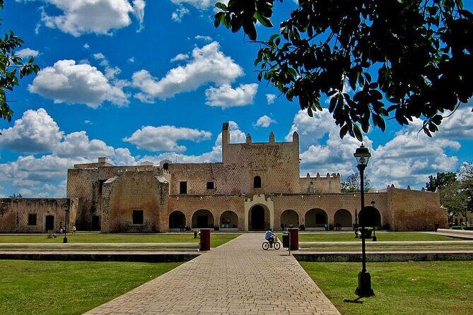 Chichén Itzá Saamal Cenote and Valladolid Tour - A Closer Look at the Itinerary