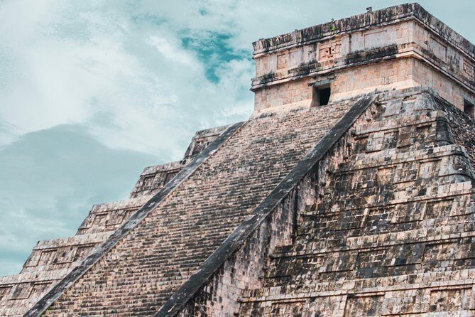 Chichen Itza Shuttle from Cancun w/ Hotel pick up - Key Points