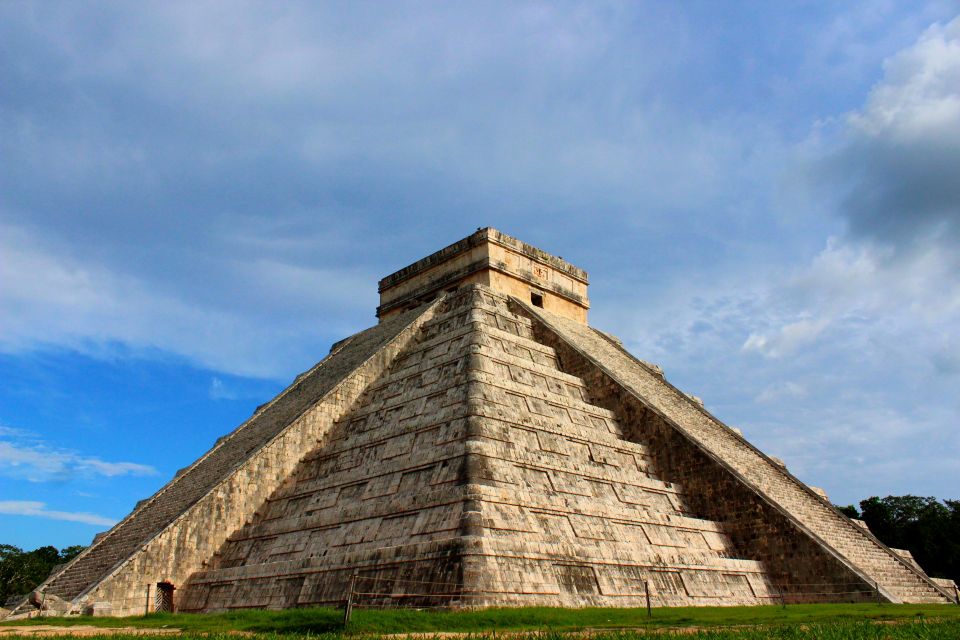 Chichen Itza Sunrise Express Day Tour From Riviera Maya - Key Points