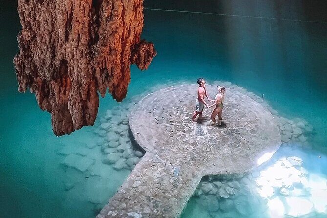 Chichén Itzá Tour, Suytun and Ik kil cenotes with Round Transfer - A Deep Dive into the Day’s Highlights