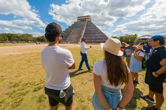 Chichen Itza, Transportation, lunch, cenote and Valladolid. - Key Points