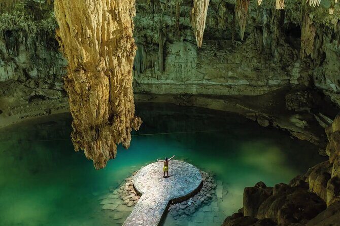 Chichen itza with suytun and ik kil cenote with round transfer - Valladolid: The Colonial Charm