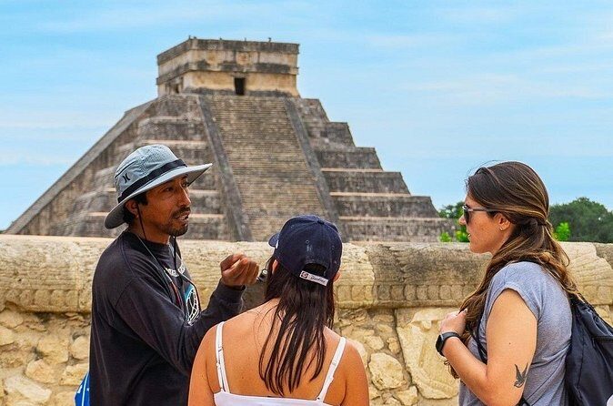 Chichen Itza Wonder by Van - The Sum Up