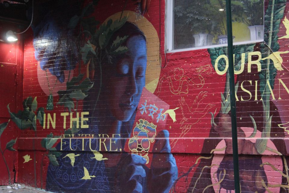 Chinatown, Little Italy, and the Lower East Side - Exploring Historic Streets