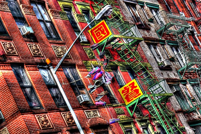 Chinatown - Official Historic District Tour - Exploring Hidden Spaces