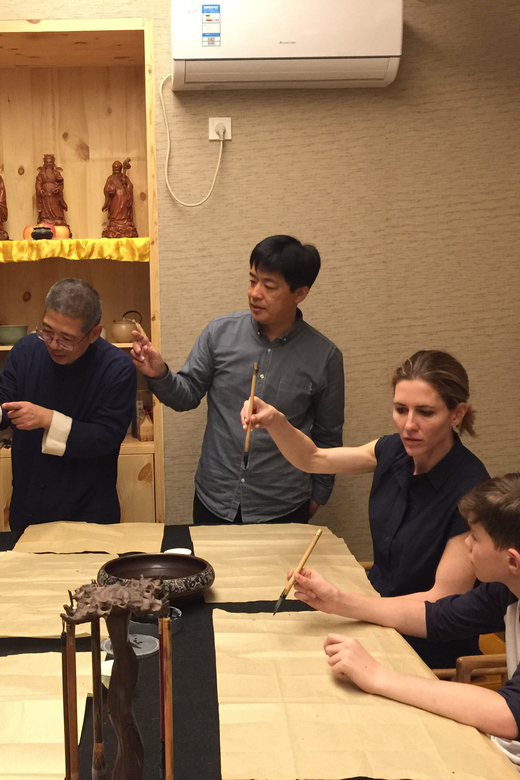 Chinese Calligraphy Learning Class - Cultural Insights