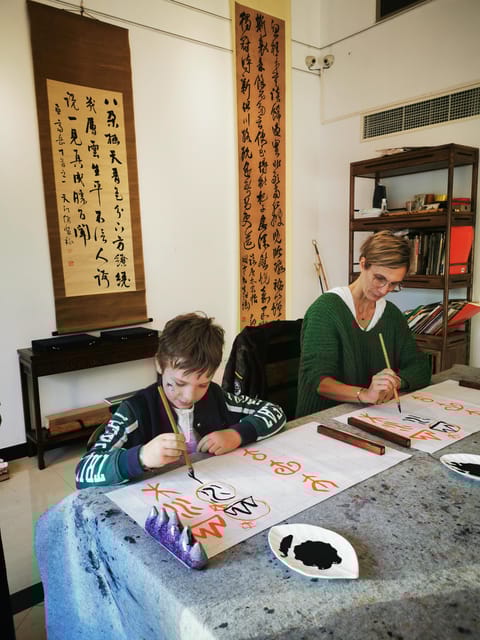 Chinese Calligraphy Learning Class - Meeting Point