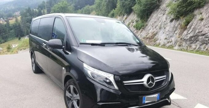 Chios Island National Airport (JKH): Transfer to Chios Port - Booking Process