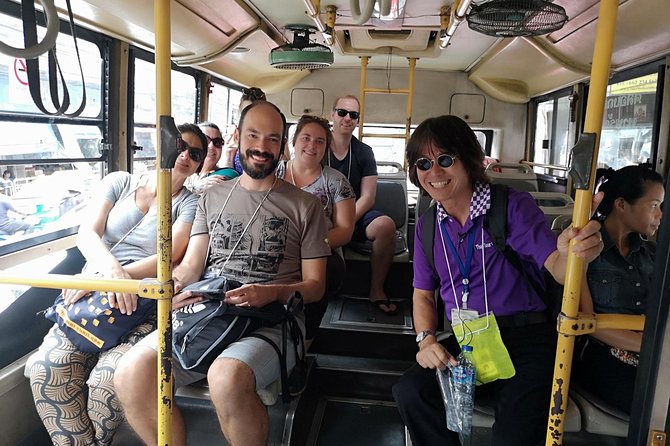 CHOB Bangkok Walking Tour (Talking + Walking + Eating) - Khaosan Road