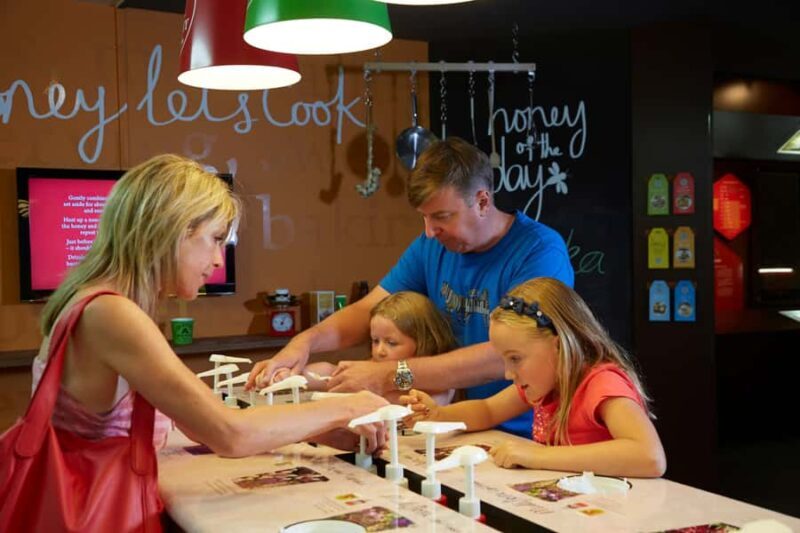 Chocolate Factory, Honey Visitor Centre and Ice Cream Tour - Key Points