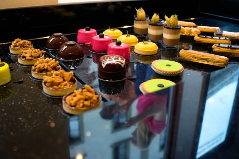 Chocolate Flavors Walking Tour of Geneva - Tour Overview and Pricing