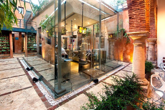 Chocolate-making experience & Colonial Zone walking tour - What’s Included and What’s Not  