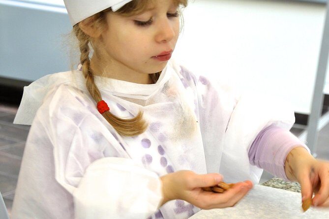 Chocolate Workshop at Choco-Story Brugge - Group Size, Timing, and Accessibility  