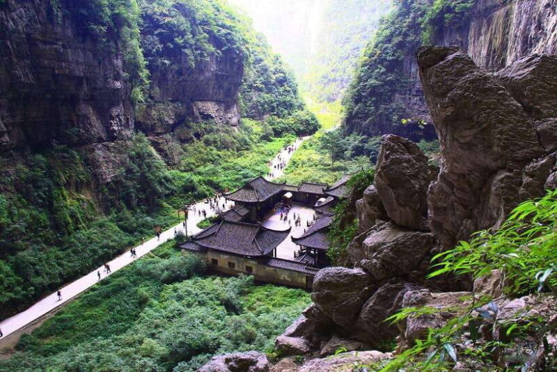 Chongqing Wulong Karst All-inclusive Luxury Private Day Trip - Discovering the Wulong Karst: A Private Day Trip from Chongqing