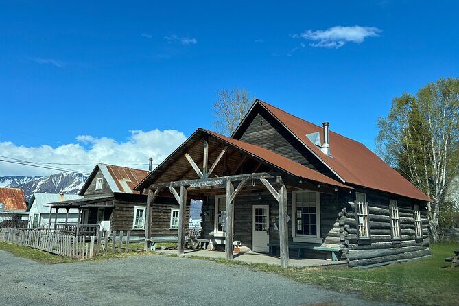 Choose Your Own Adventure from Anchorage Alaska - Final City Return or Extended Tour