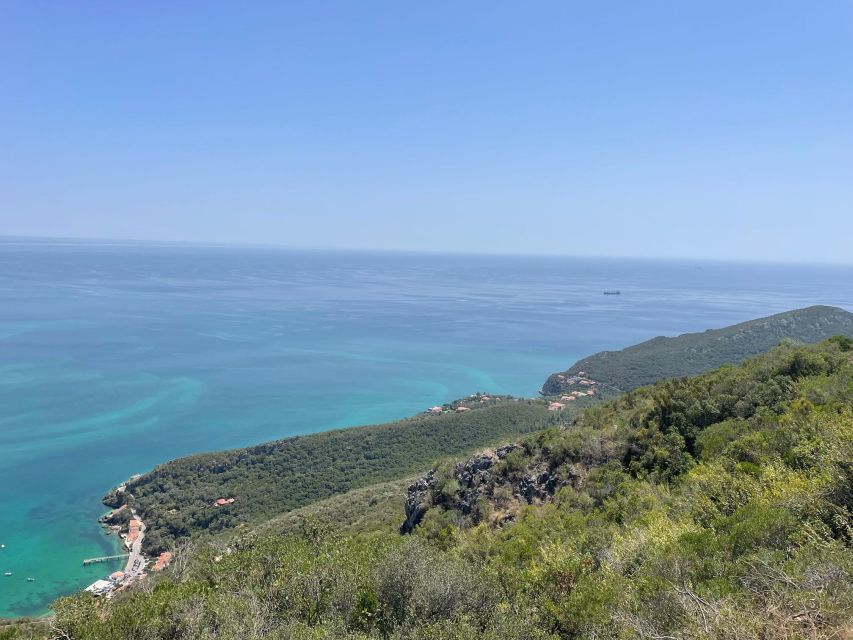 Christ the King, Setúbal, Arrábida, Azeitão and Palmela - Full Day - Traditional Village of Azeitão