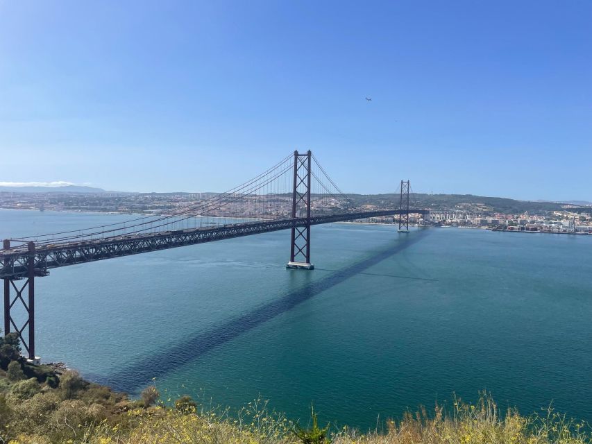 Christ the King, Setúbal, Arrábida, Azeitão and Palmela - Full Day - Tour Highlights